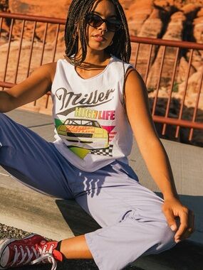 WOMEN'S MILLER HIGH LIFE YELLOW CAR CHECKERS CROPPED MUSCLE TANK VINTAGE WHITE
